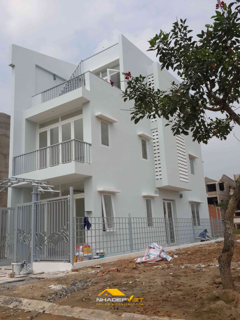 Thi c&ocirc;ng phần th&ocirc;