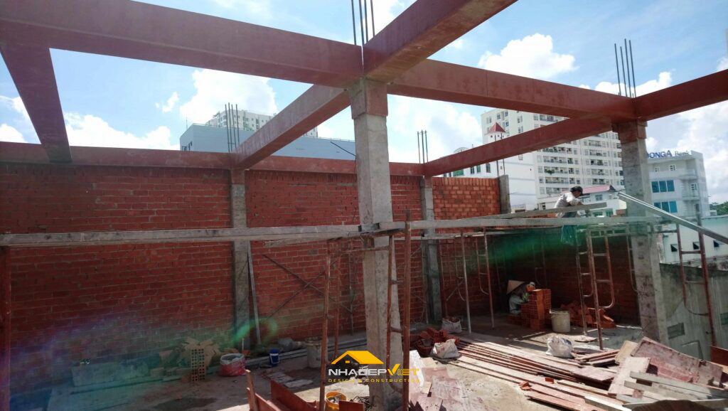 Thi c&ocirc;ng biệt thự