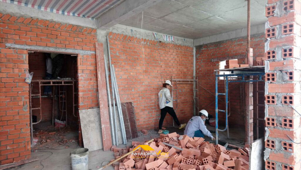 Thi c&ocirc;ng biệt thự