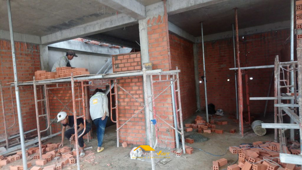 Thi c&ocirc;ng biệt thự