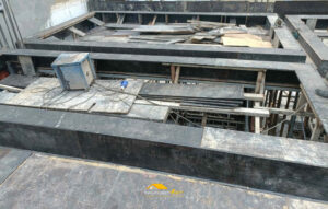 thi c&ocirc;ng nh&agrave; phố