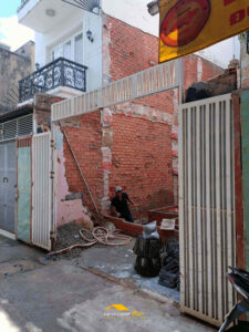 thi c&ocirc;ng nh&agrave; phố