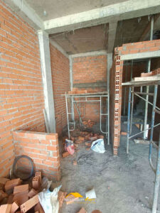 thi c&ocirc;ng nh&agrave; phố