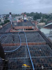 Thi c&ocirc;ng nh&agrave; phố