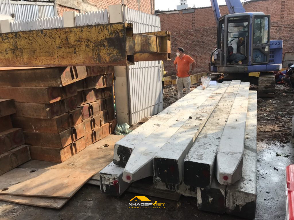 Thi c&ocirc;ng biệt thự