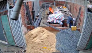 thi c&ocirc;ng nh&agrave; phố