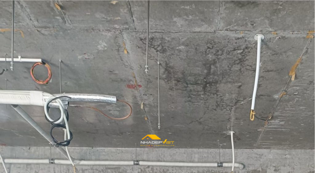 Thi c&ocirc;ng nh&agrave; phố