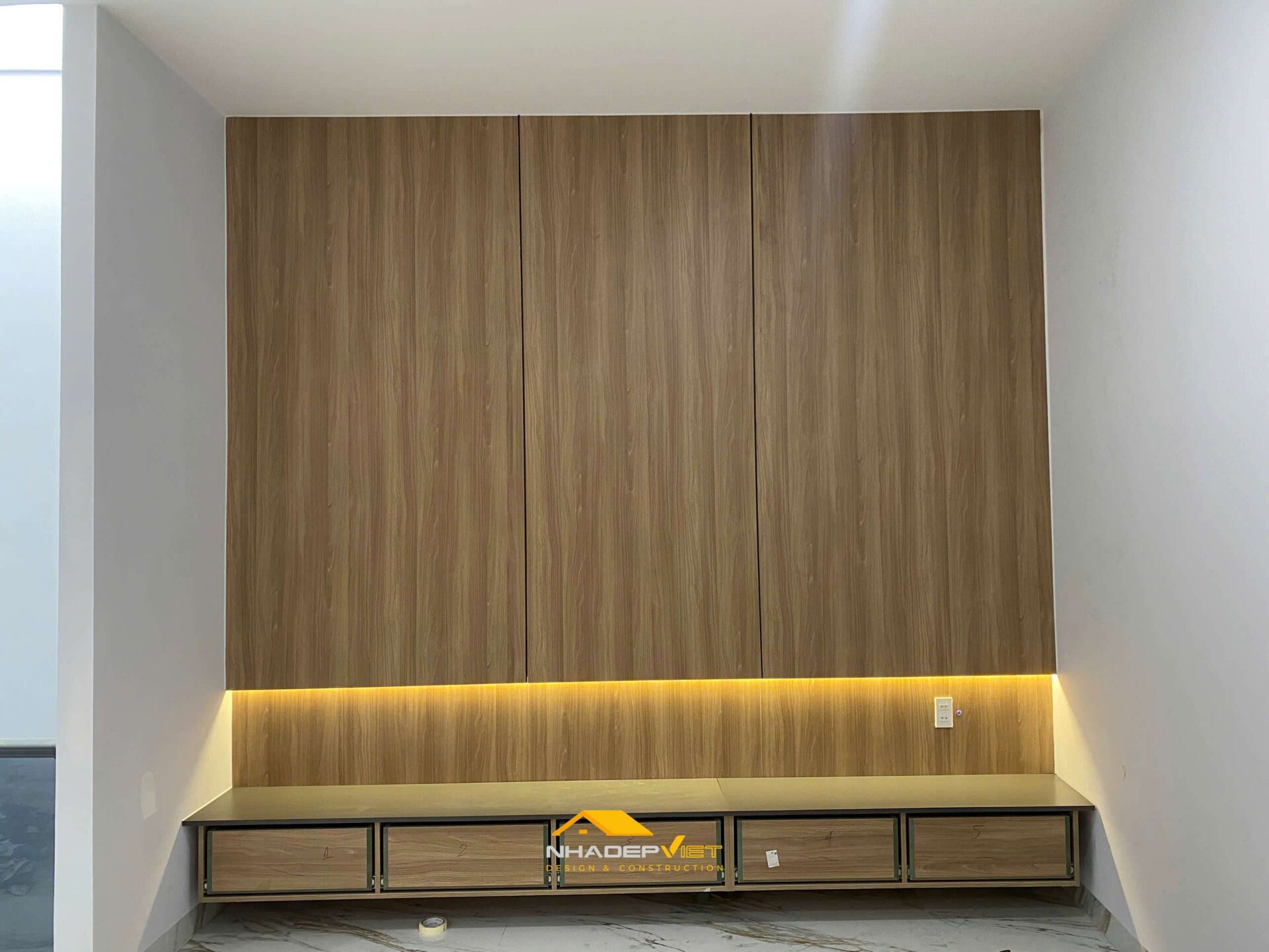 Thi c&ocirc;ng nội thất