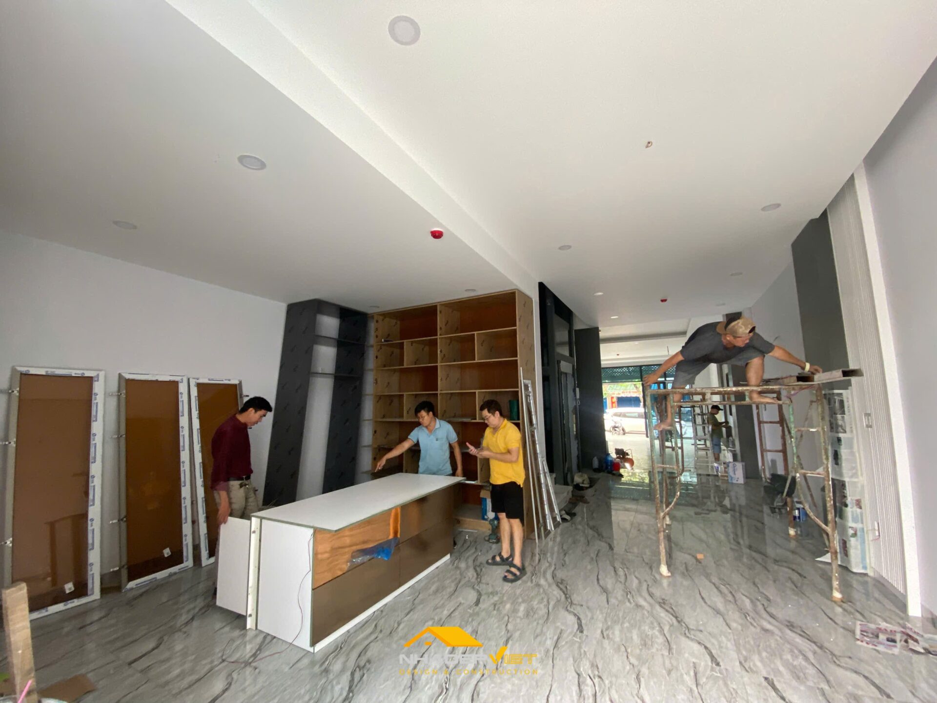 Thi c&ocirc;ng nội thất