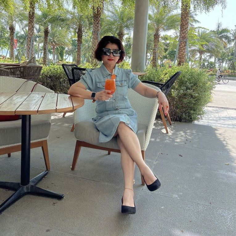 Nhà Đẹp Việt chi-tuyet-mai