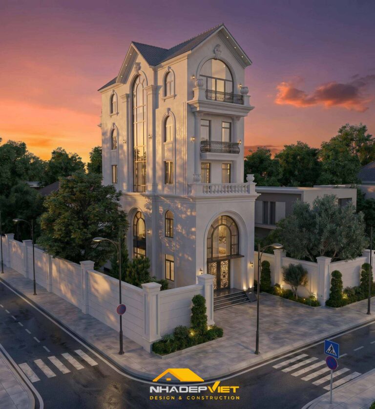 THE BLANC MANOR